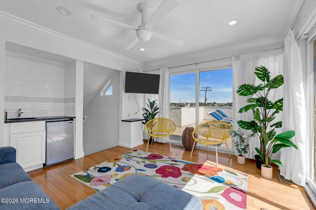 1322 Ocean Avenue, Point Pleasant Beach, NJ 08742