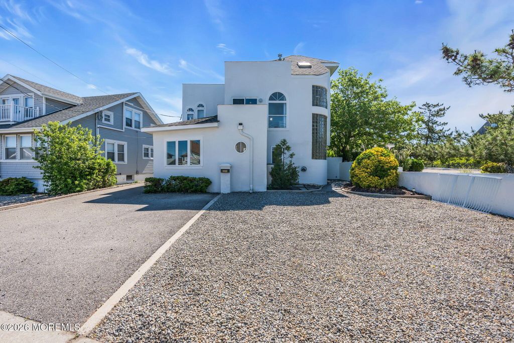 1322 Ocean Avenue, Point Pleasant Beach, NJ 08742