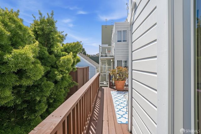 983 14th Street, San Francisco, CA 94114