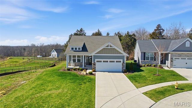 2 Spinney Bough Court, Wentzville, MO 63385