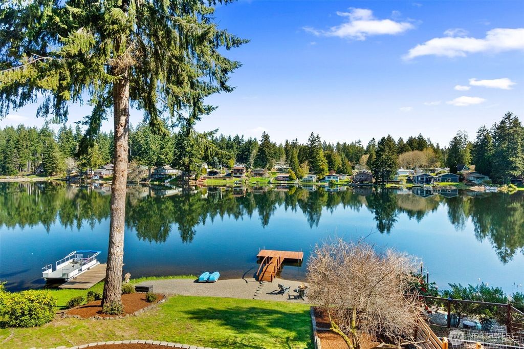 1400 SE Crescent Drive, Shelton, WA 98584