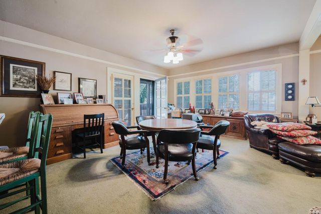 1637 N Hunter St, Stockton, CA 95204