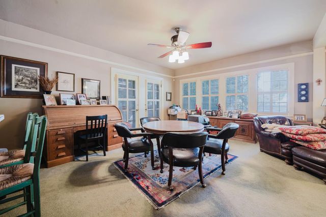 1637 N Hunter St, Stockton, CA 95204