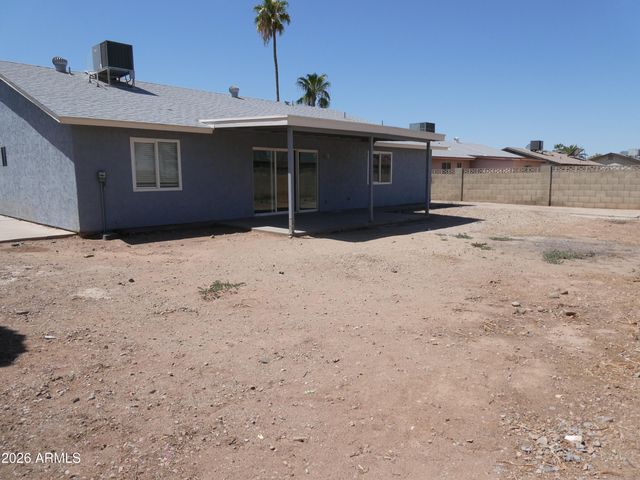2146 W UTOPIA Road, Phoenix, AZ 85027