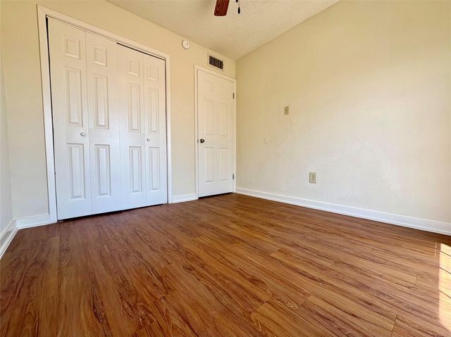 4709 Harmon Ave 419, Austin, TX 78751