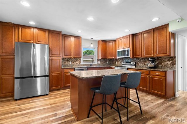 210 Capri Drive, O'fallon, MO 63366