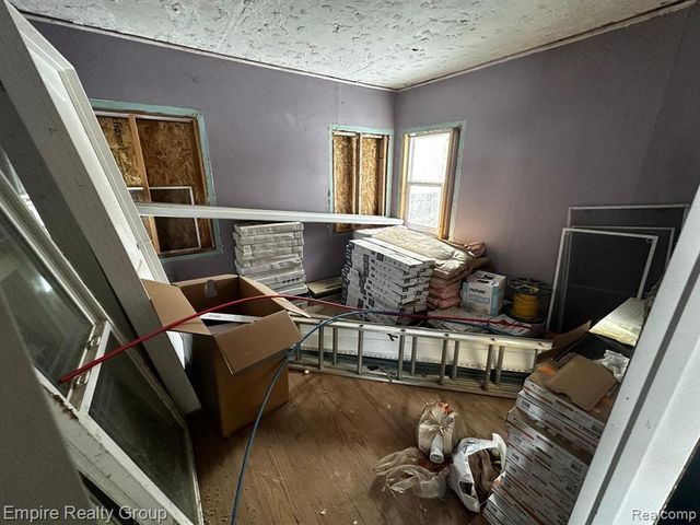 5132 S Inkster Road, Westland, MI 48186