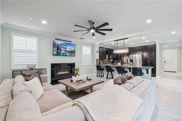 28537 Vista Del Rio, Valencia, CA 91354