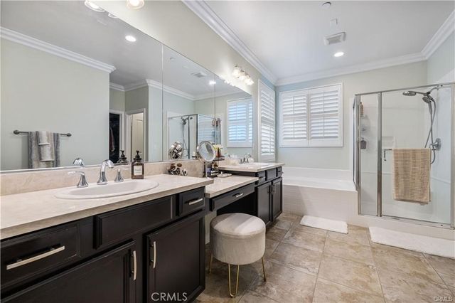 28537 Vista Del Rio, Valencia, CA 91354