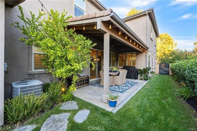 28537 Vista Del Rio, Valencia, CA 91354