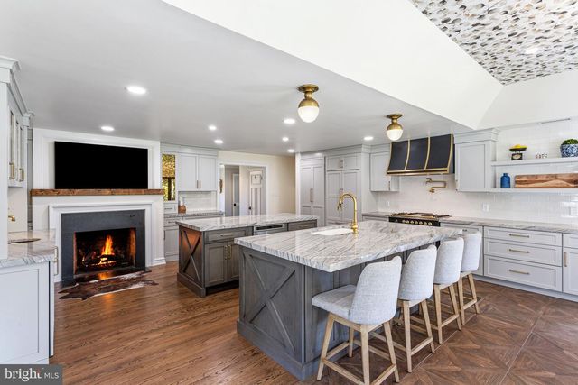 120 GLENWOOD RD, Haddonfield, NJ 08033