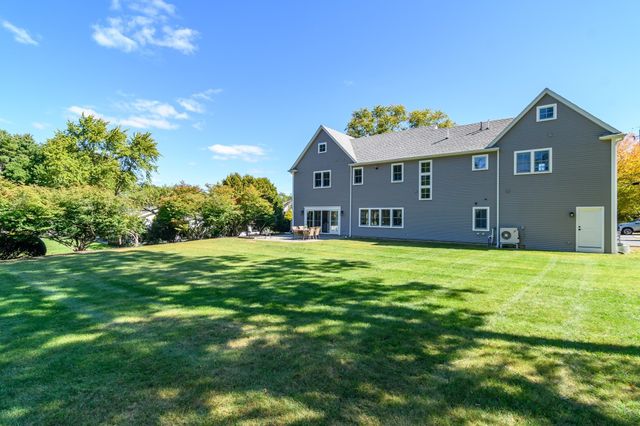 16 Bradford Rd, Natick, MA 01760