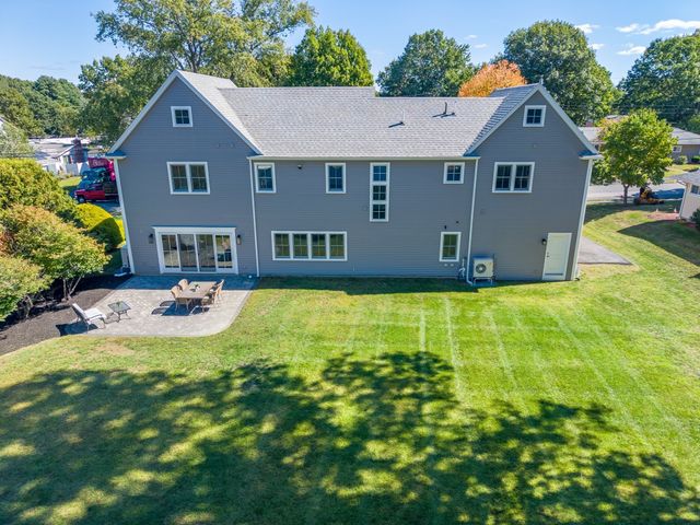 16 Bradford Rd, Natick, MA 01760