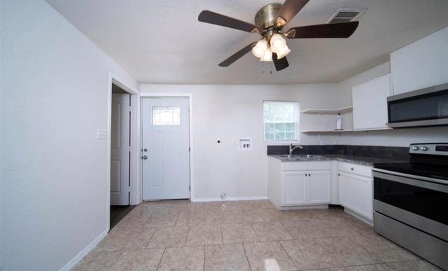 12115 Segrest A Drive, Houston, TX 77047