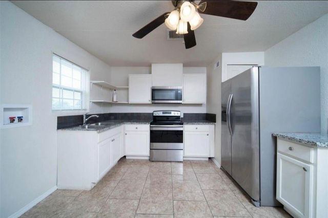 12115 Segrest A Drive, Houston, TX 77047