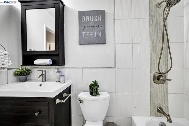 2620 2620 Shady Draw, Pinole, CA 94564