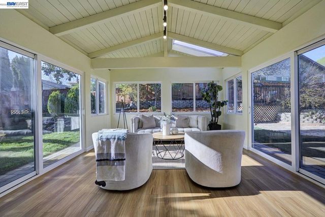 2620 2620 Shady Draw, Pinole, CA 94564