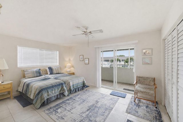80 Harwood H, Deerfield Beach, FL 33442
