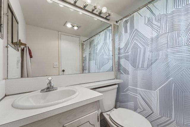 80 Harwood H, Deerfield Beach, FL 33442