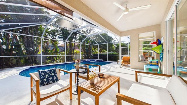 2215 CLARINE WAY N, Dunedin, FL 34698