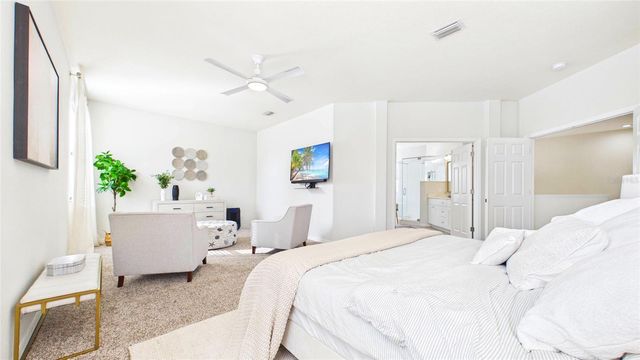 2215 CLARINE WAY N, Dunedin, FL 34698