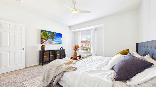 2215 CLARINE WAY N, Dunedin, FL 34698