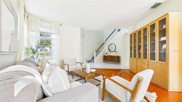 2215 CLARINE WAY N, Dunedin, FL 34698