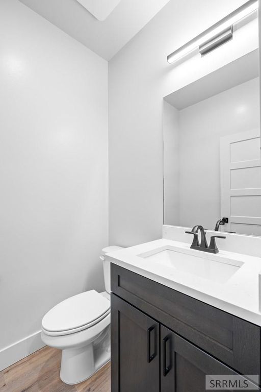 Image 12 of property listing at 741 Curlew Drive, Ammon, ID 83401