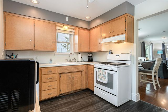 1911 15th Street, Bay City, MI 48708