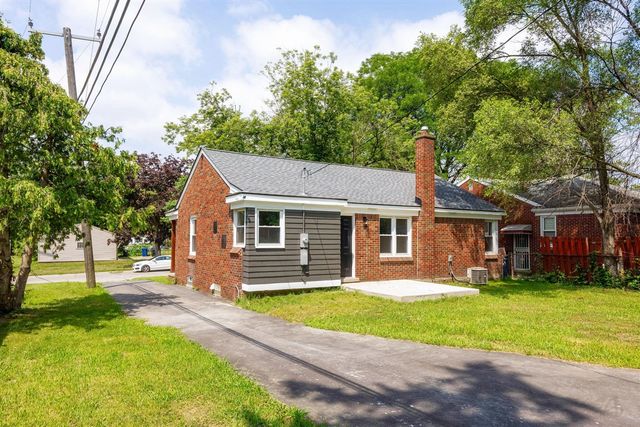 9528 Grayfield Avenue, Redford, MI 48239