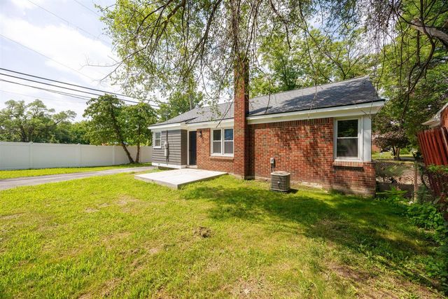9528 Grayfield Avenue, Redford, MI 48239