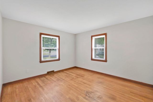 232 Almira Rd, Springfield, MA 01119