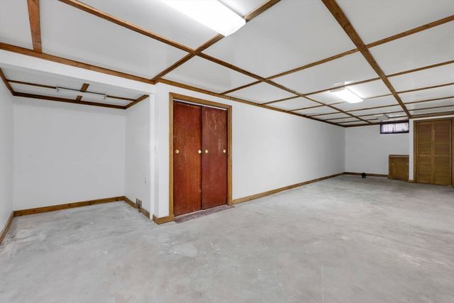 232 Almira Rd, Springfield, MA 01119