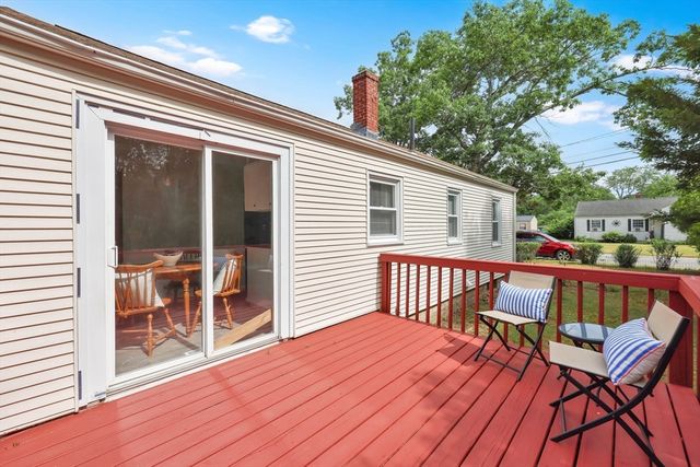 232 Almira Rd, Springfield, MA 01119