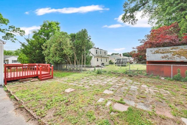 232 Almira Rd, Springfield, MA 01119