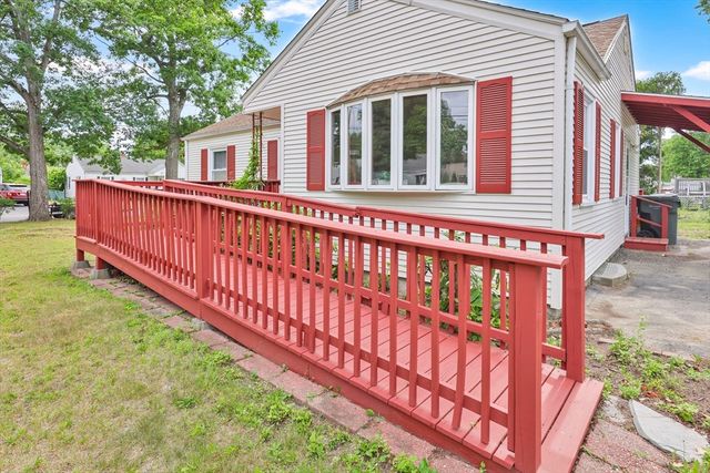 232 Almira Rd, Springfield, MA 01119