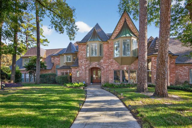 8807 Chelmsford Lane, Spring, TX 77379