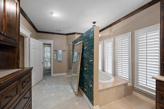 8807 Chelmsford Lane, Spring, TX 77379