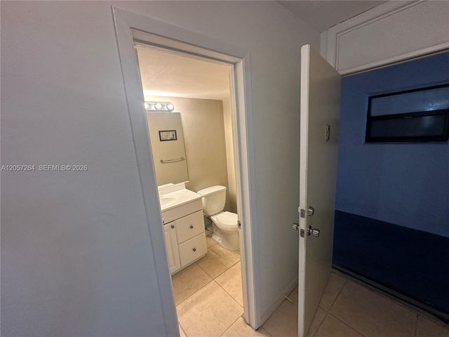 12590 NE 16th Ave 509, North Miami, FL 33161