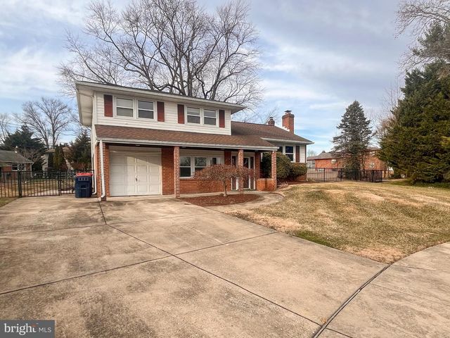 11 FOUNTAIN CT, Wilmington, DE 19808