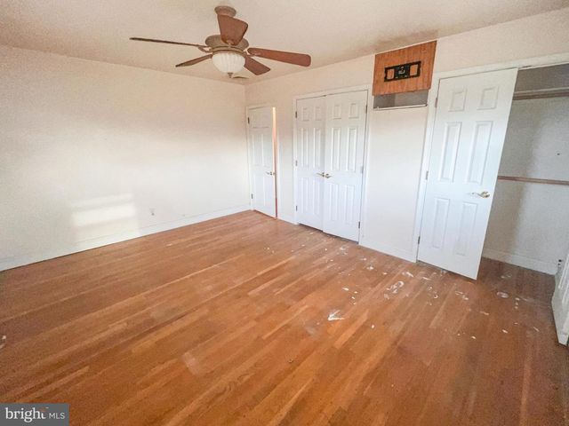 11 FOUNTAIN CT, Wilmington, DE 19808