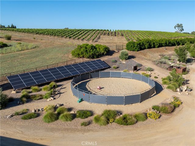 1989 Paradise Meadow, Templeton, CA 93465