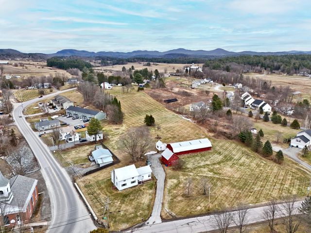 2 River Road, Fairfax, VT 05454