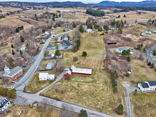 2 River Road, Fairfax, VT 05454