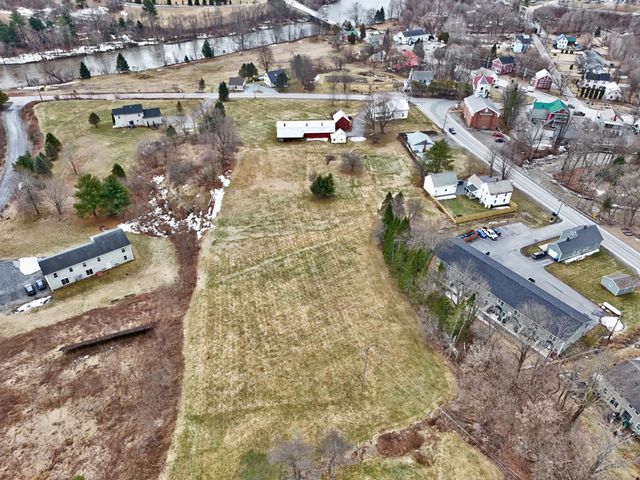 2 River Road, Fairfax, VT 05454