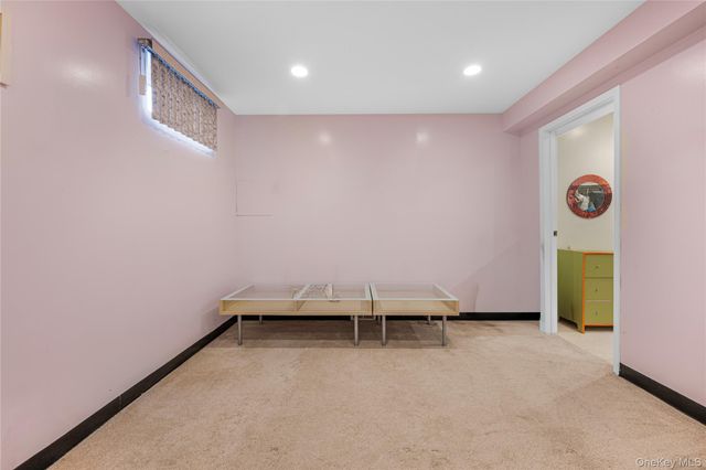 39 Elm Street, Central Islip, NY 11722