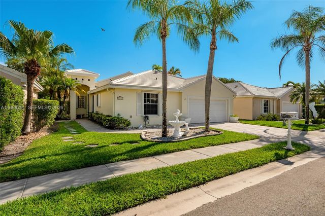 15251 Wilshire Way, Pembroke Pines, FL 33027