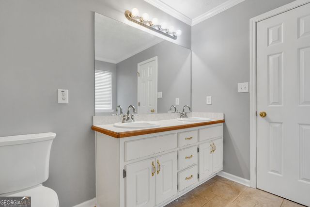 206 Pebble Creek Drive, Mcdonough, GA 30253