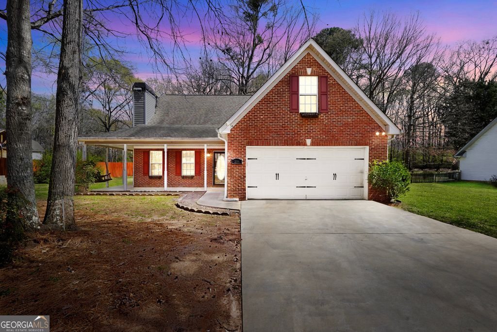 206 Pebble Creek Drive, Mcdonough, GA 30253