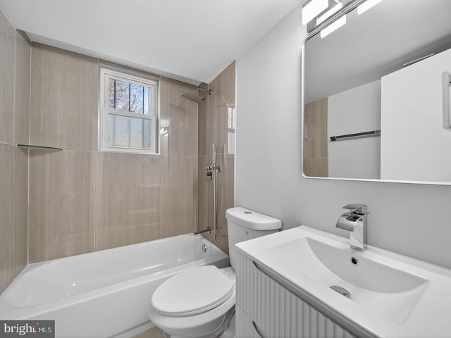 3108 P ST SE, Washington, DC 20020